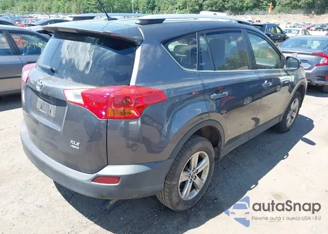 2015 Toyota Rav4 Xle z USA, uszkodzony, nr VIN JTMRFREV9FJ039204